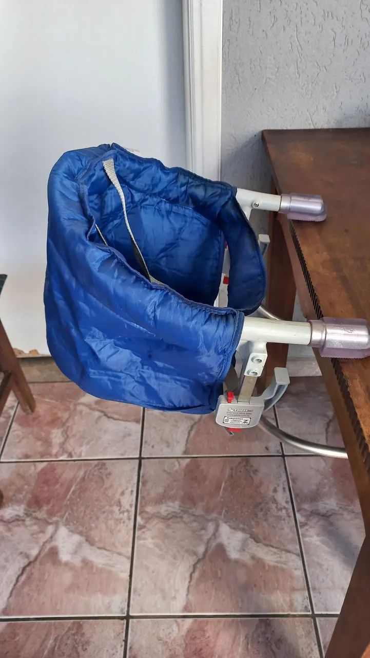 Assento para mesa / cadeirinha para bebê 