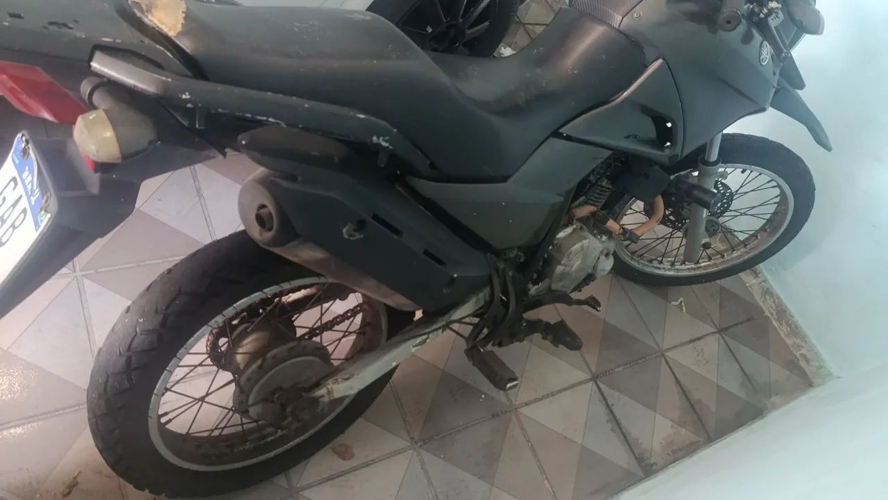 Troco ou vendo  - Foto 2