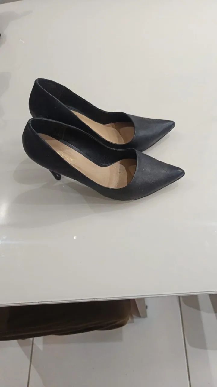 Sapato tamanho 37 - Foto 2