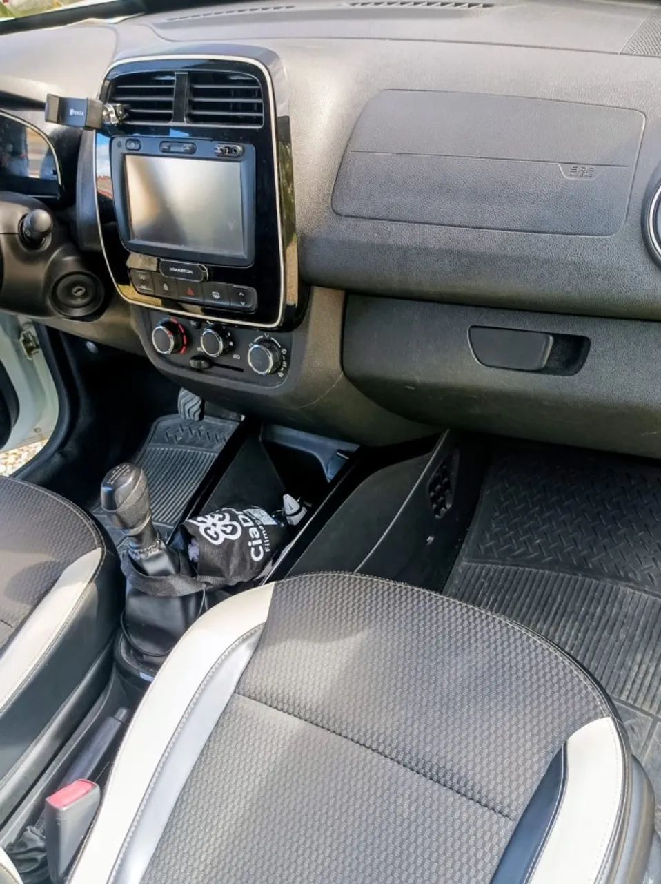 Renault Kwid Zen 1.0 Flex 12V 5P Mec. 2019 - Foto 5