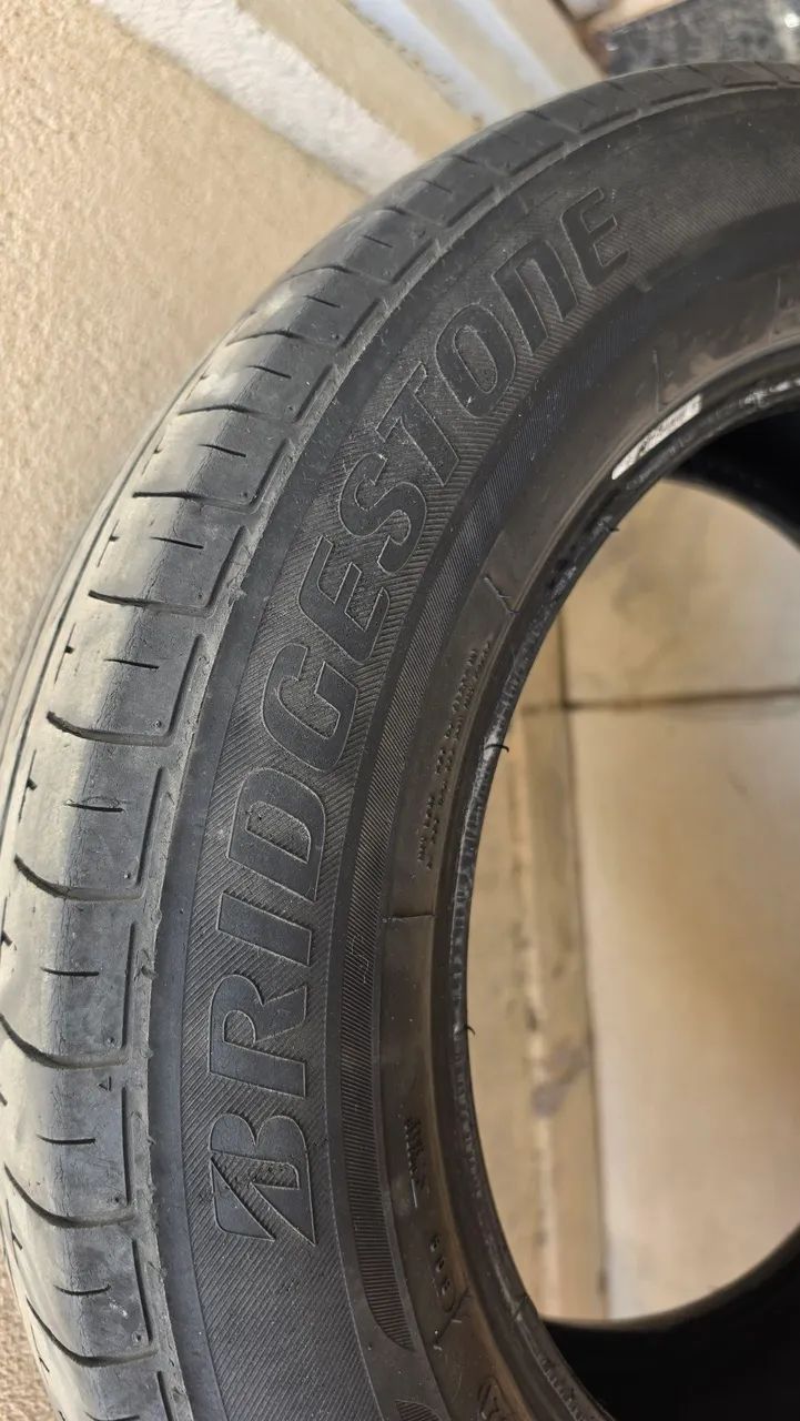 01 Pneu Bridgestone 185 65 R15 EP150 - Foto 2