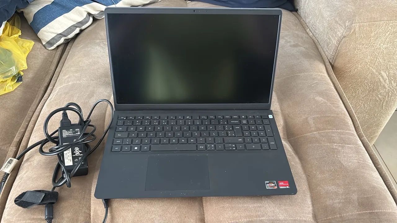 notebook é Dell Vostro 15 3515