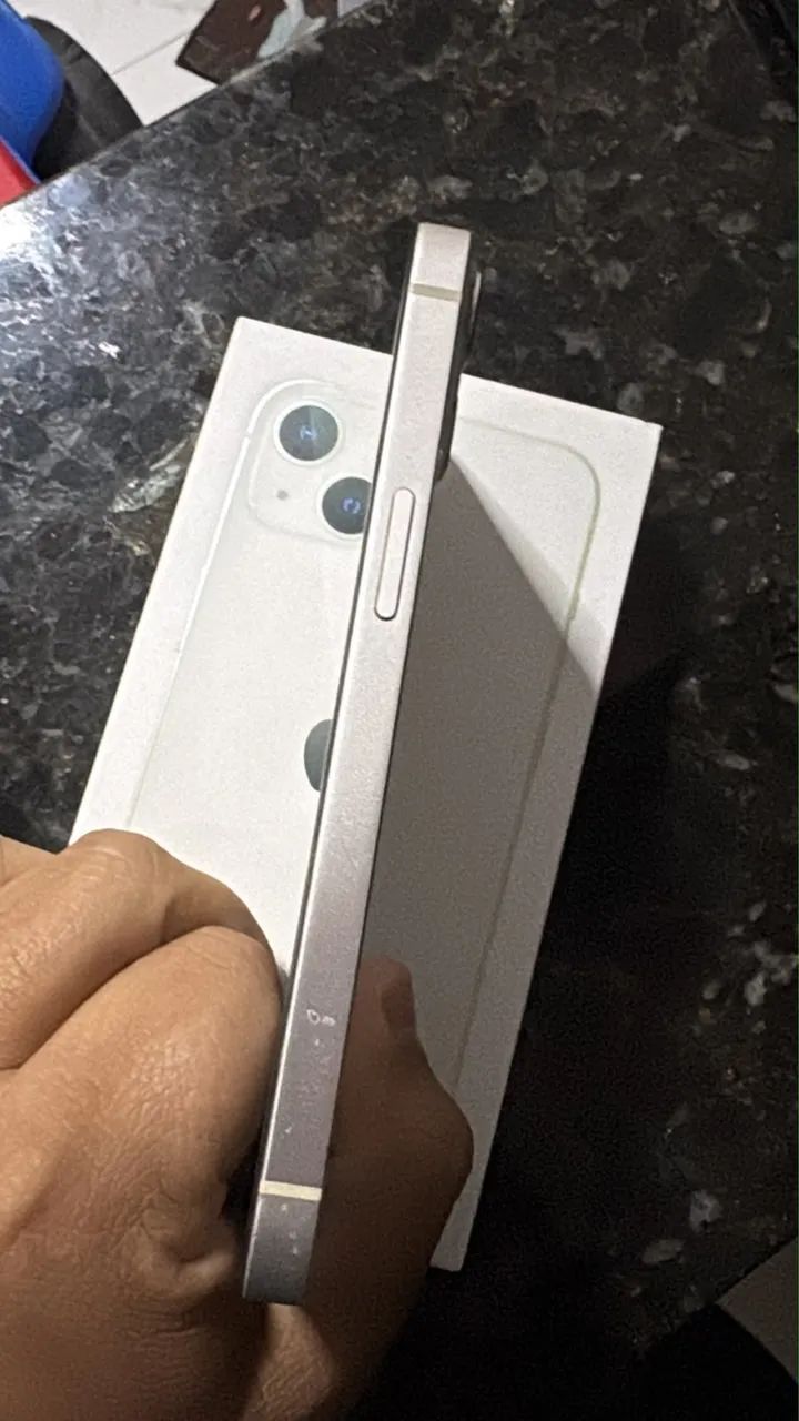 iPhone 13