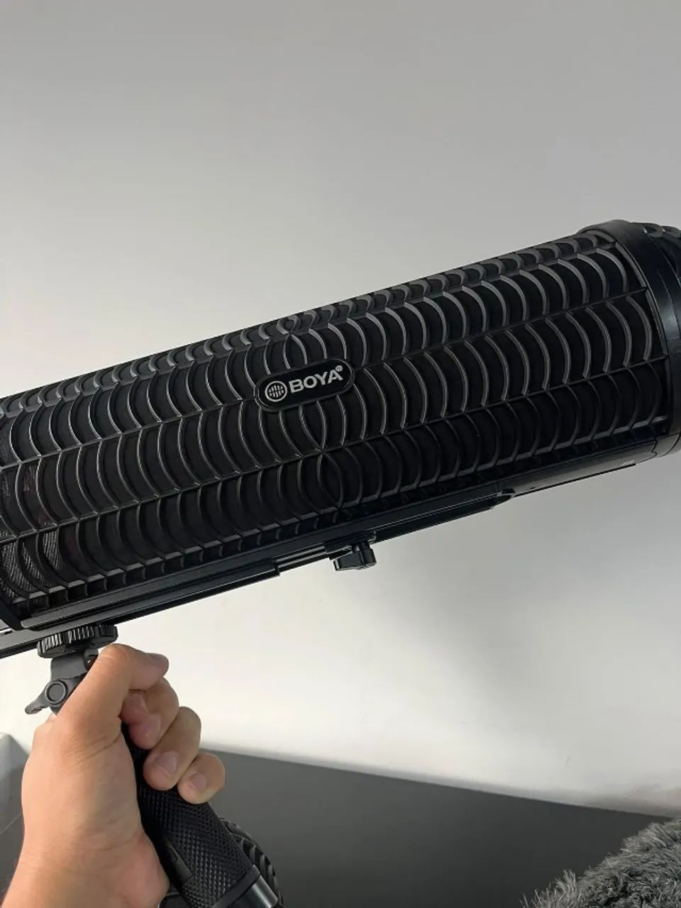 Kit microfone SYNCO Mic-D2 + blimp BOYA com case - Foto 2