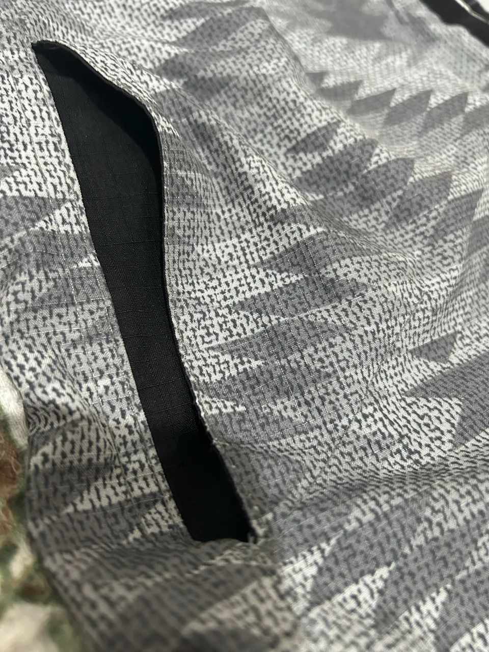 Bermuda Greenish cinza TAM 42 Original - Foto 4