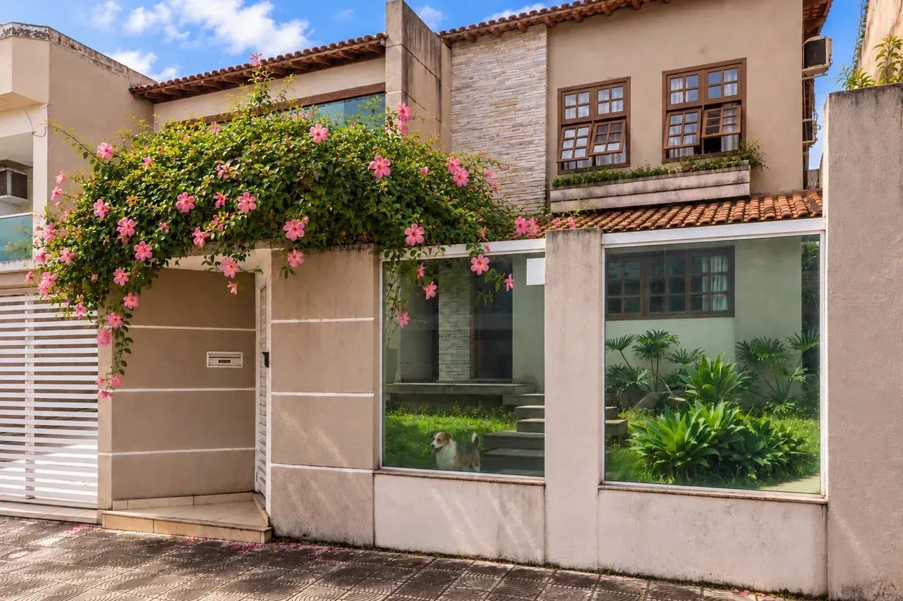 Casa para venda com 280 metros quadrados com 5 quartos - Foto 2