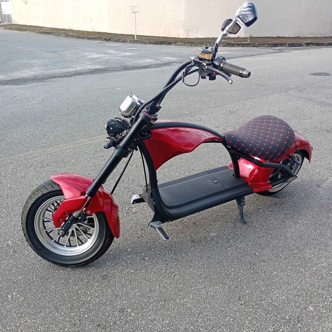 Scooter elétrica 