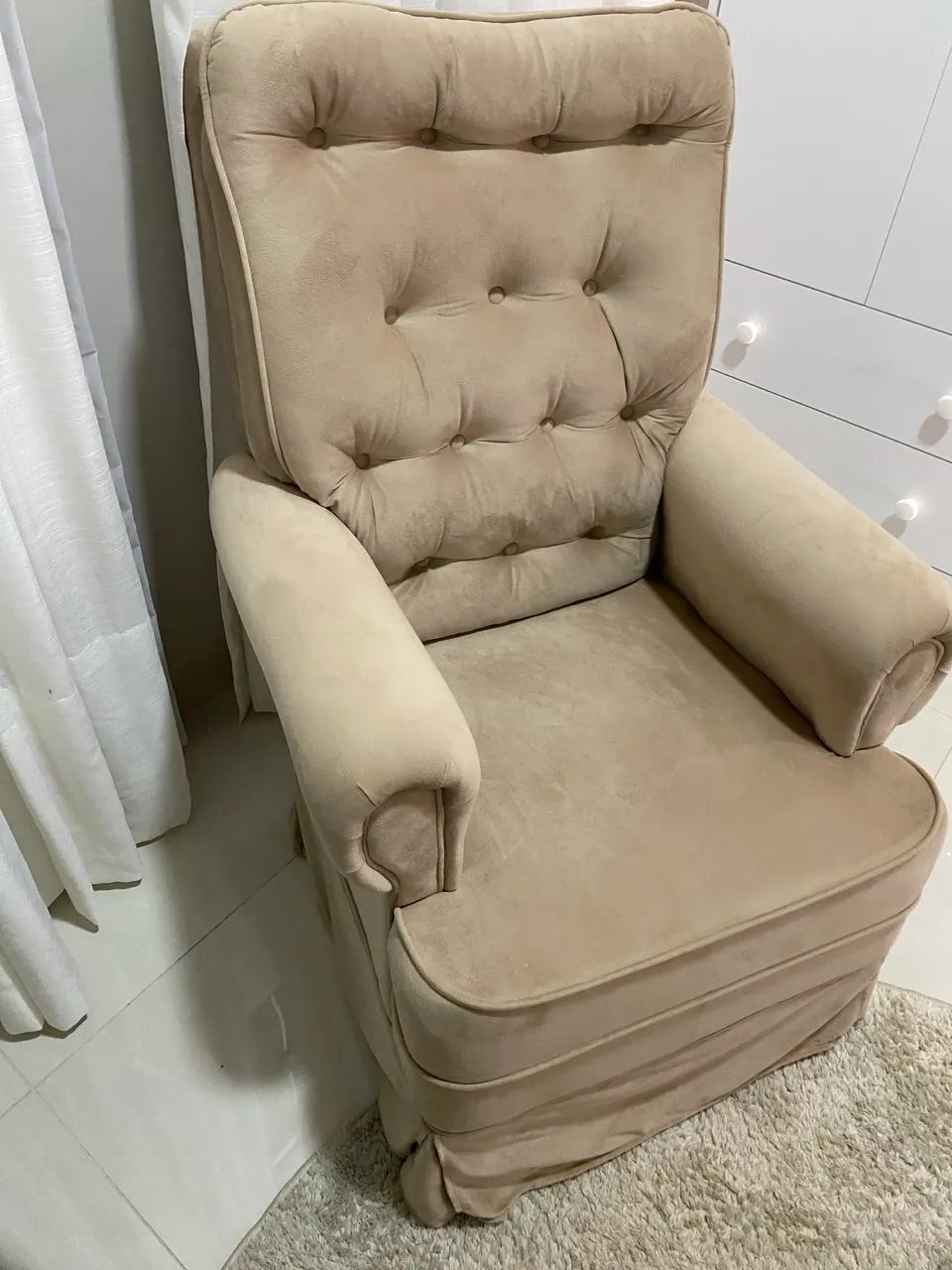 Poltrona de amamentação 