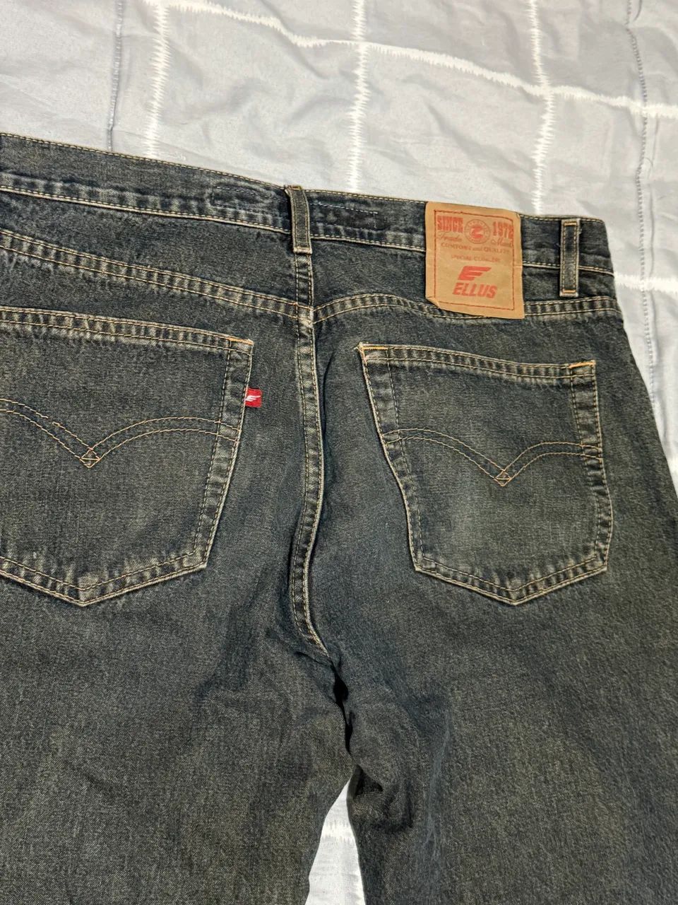 Calça jeans ellus 40
