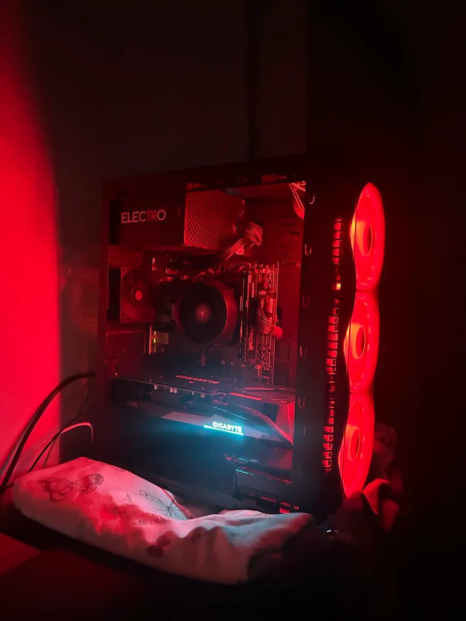 PC GAMER - RX 7600 + RYZEN 5600G