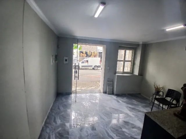 Alugo ou vendo prédio com 440 m2 comercial na Ilha do Leite