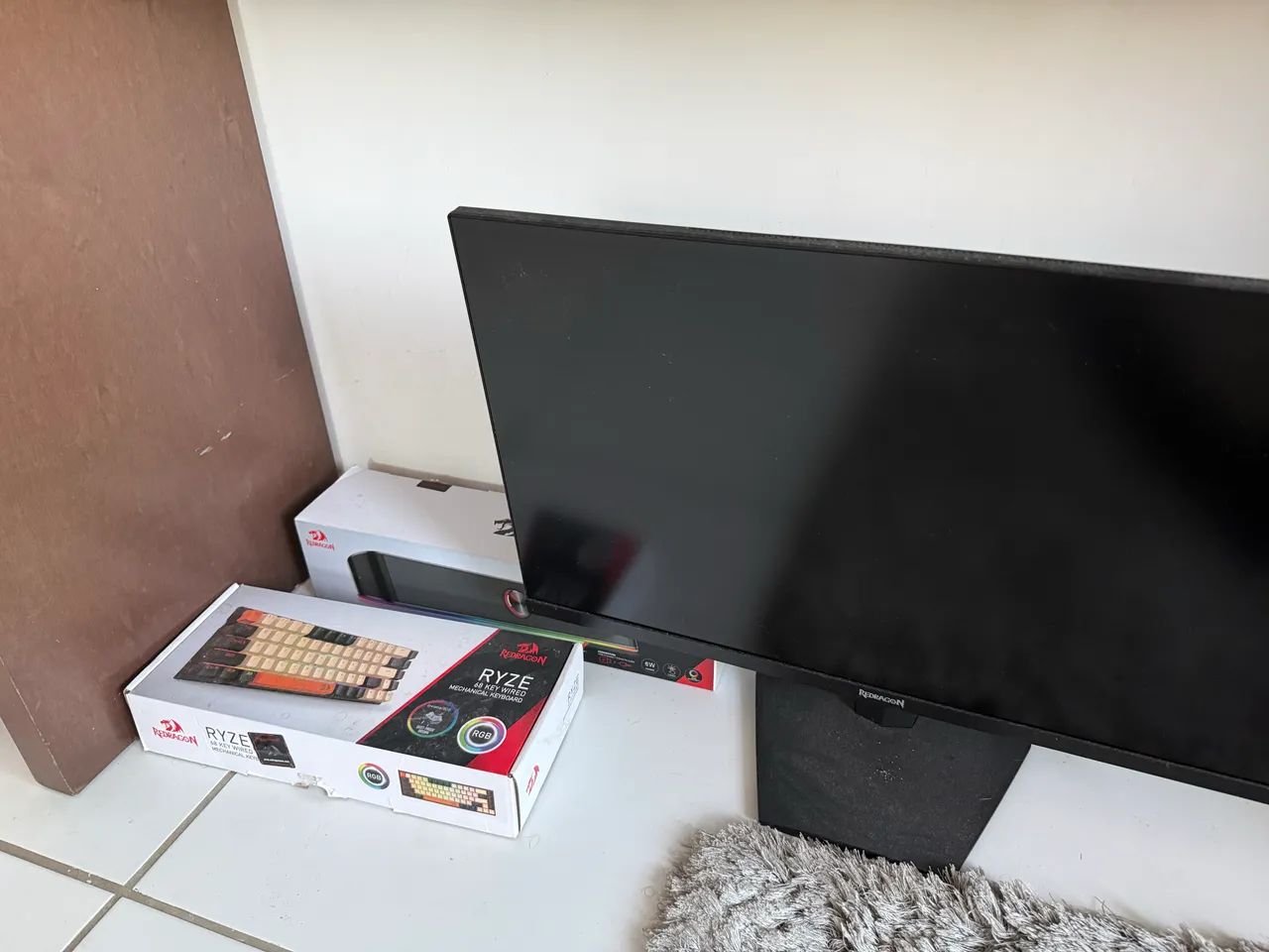Monitor Gamer Redragon