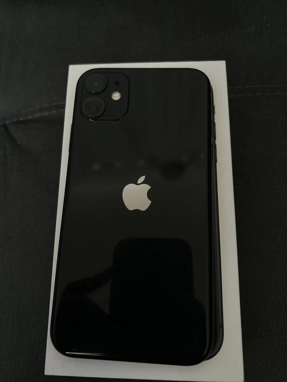 iPhone 11 | Preto | 128G - Foto 2