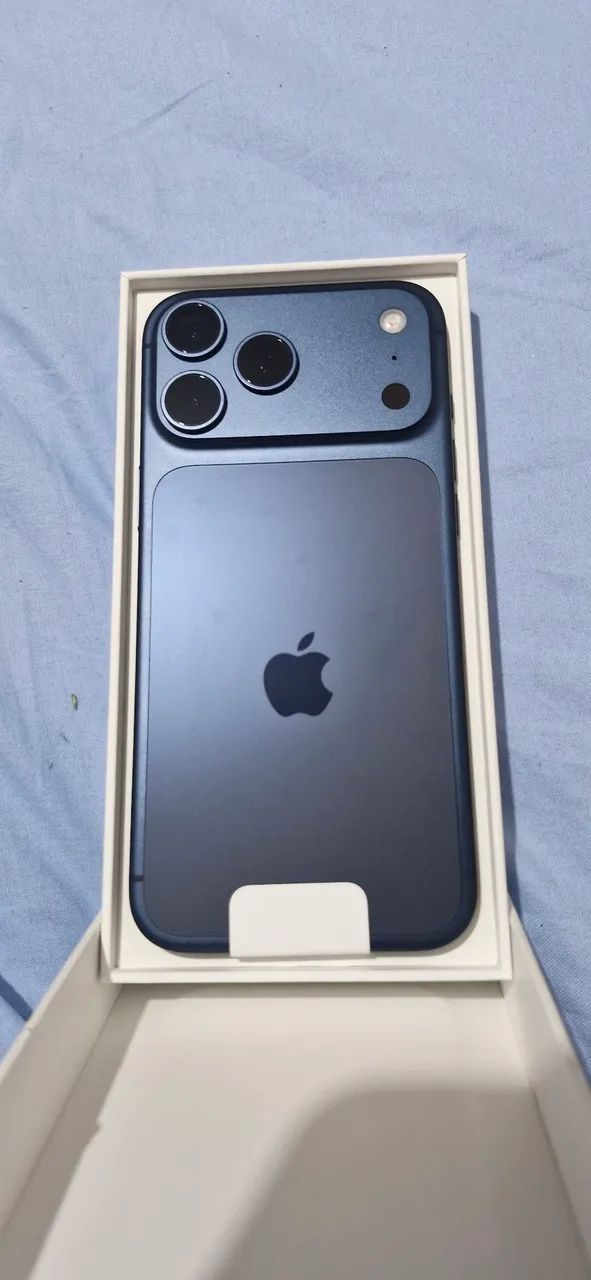IPHONE AMERICANO. PREÇO À VISTA