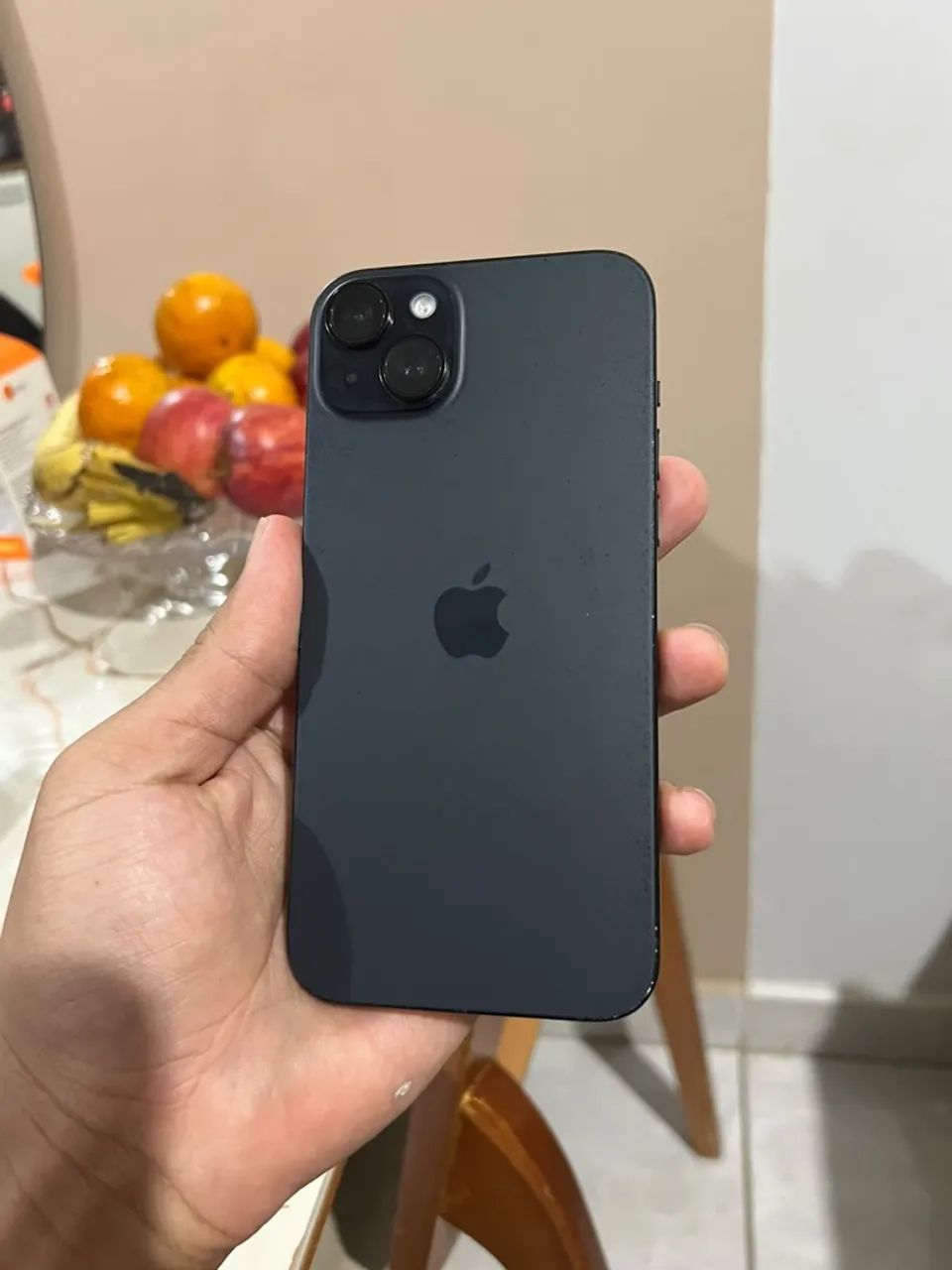 iPhone 15 Plus 128 GB todo original R$2.850 pego troca  - Foto 3