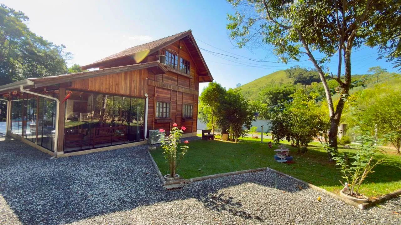 SÍTIO COM PISCINA E CACHOEIRA | 1.020 m² | ACEITO TROCAS E PARCELAMENTO - Foto 2