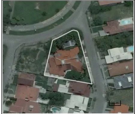 Terreno a venda na Praça Breno Valadares