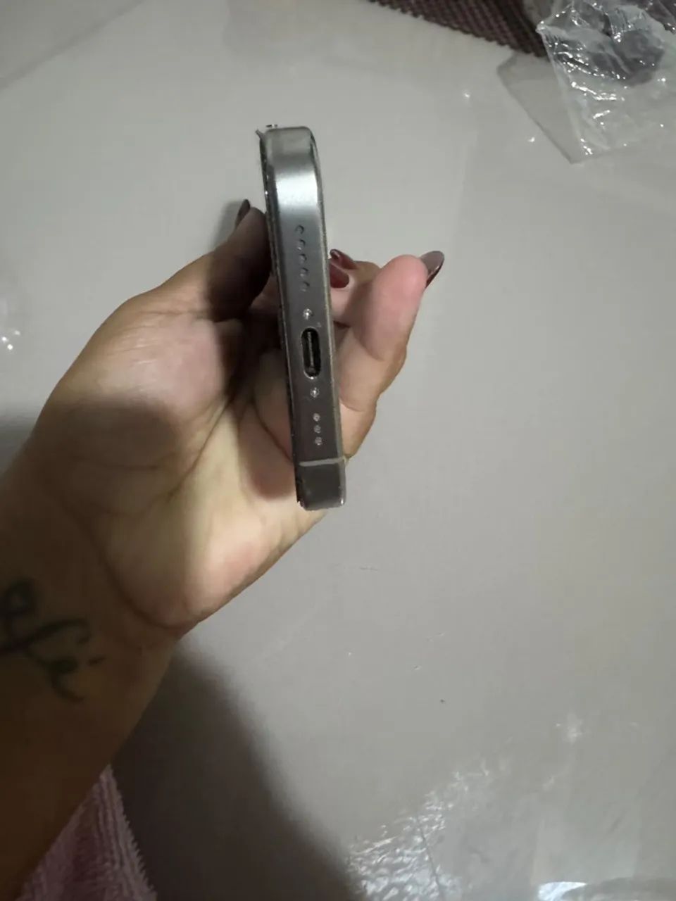 iPhone 16 pro 128gb - Foto 4