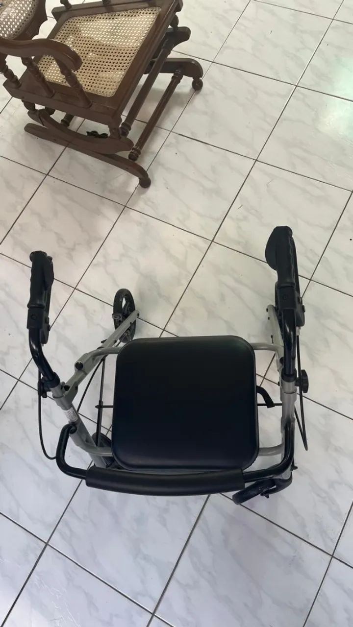 Andador Mercur com 4 Rodas, Assento e Cesta - Foto 5