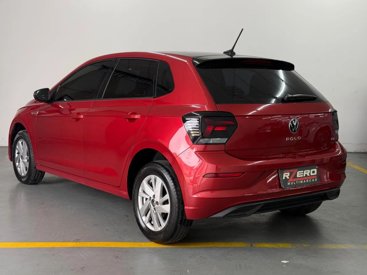 Volkswagen Polo Comfortline TSI 1.0 Flex 12V Aut., foto 2 de 17