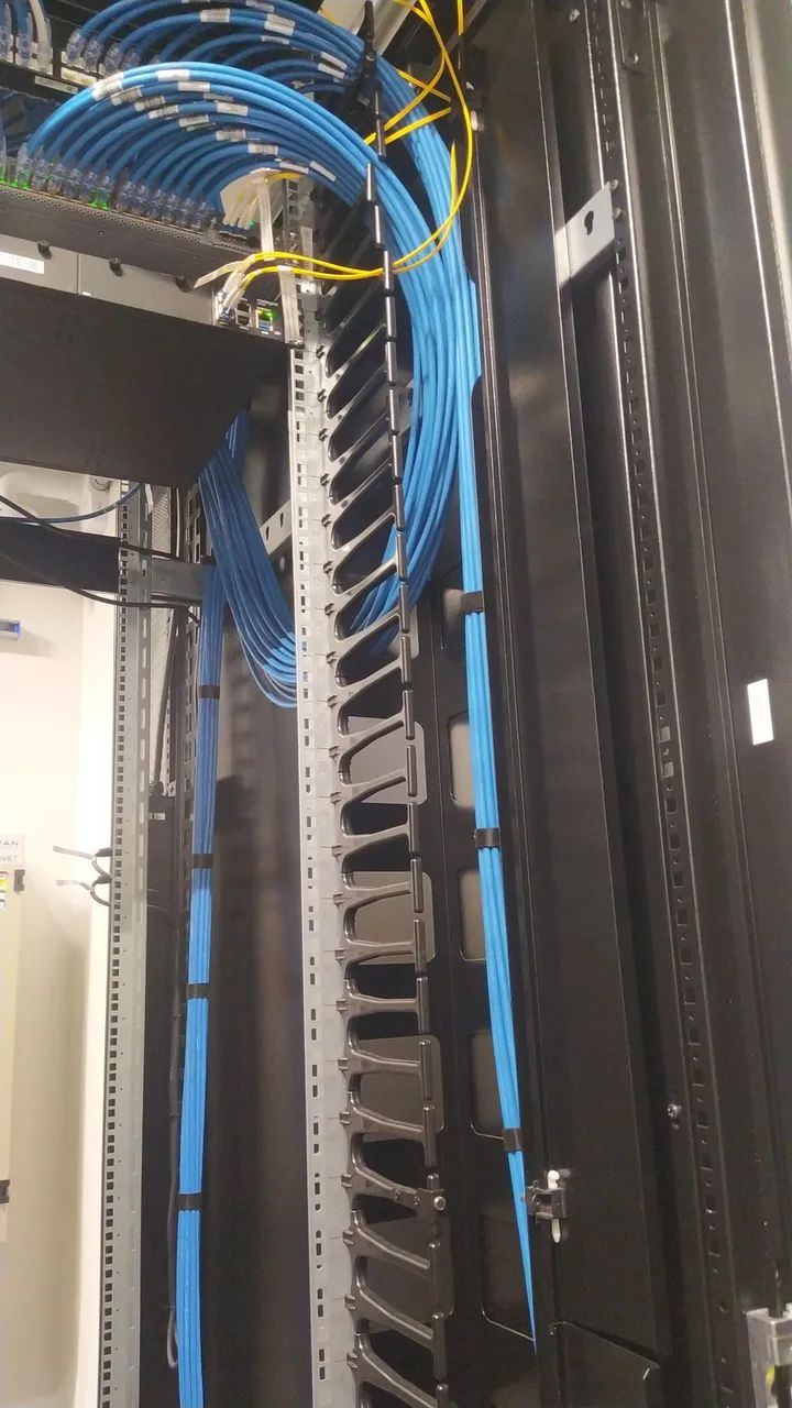 Preciso de técnico de cabeamento e rede estruturadas  - Foto 2