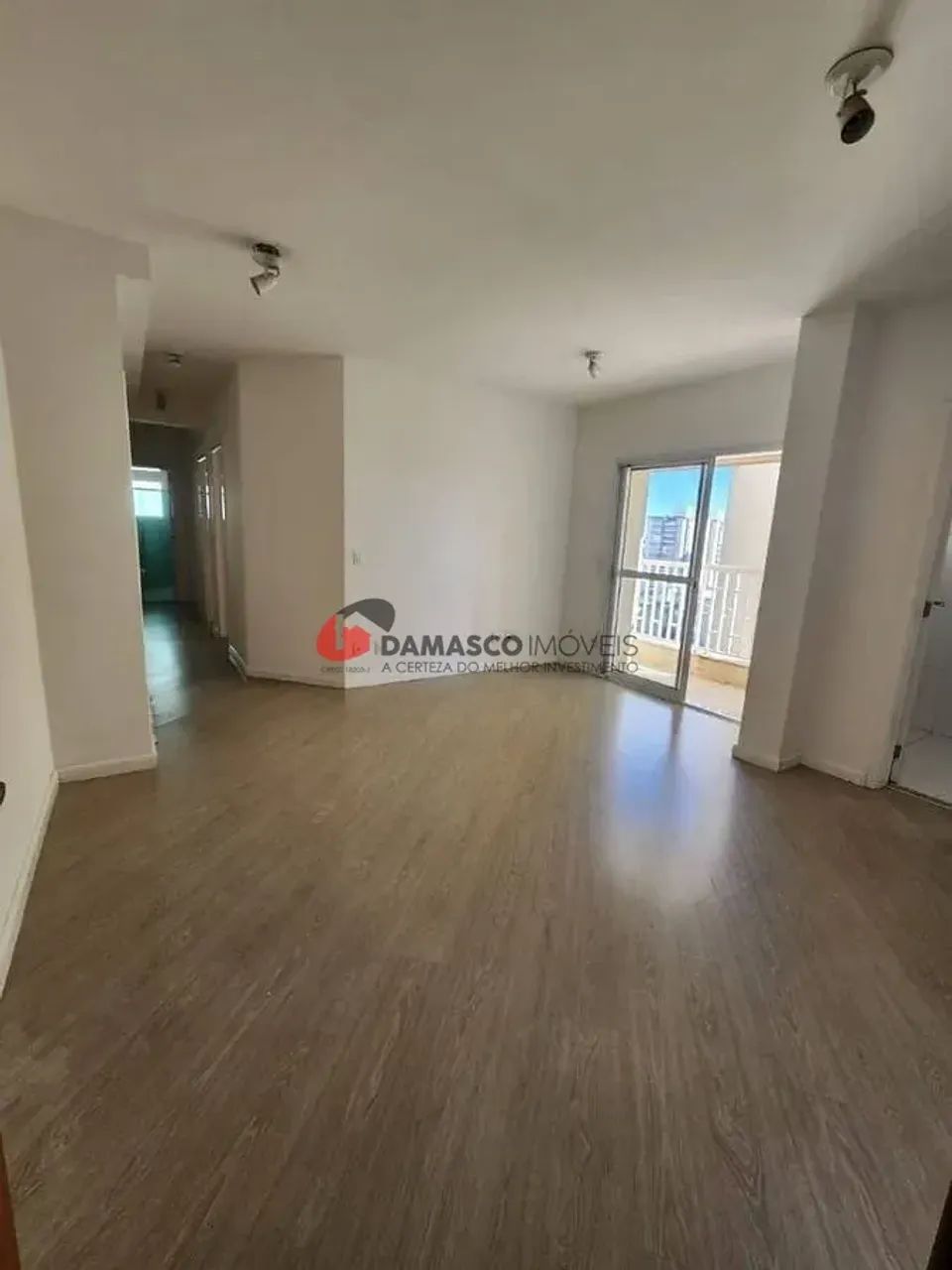 Apartamento em Vila Alvaro Marques