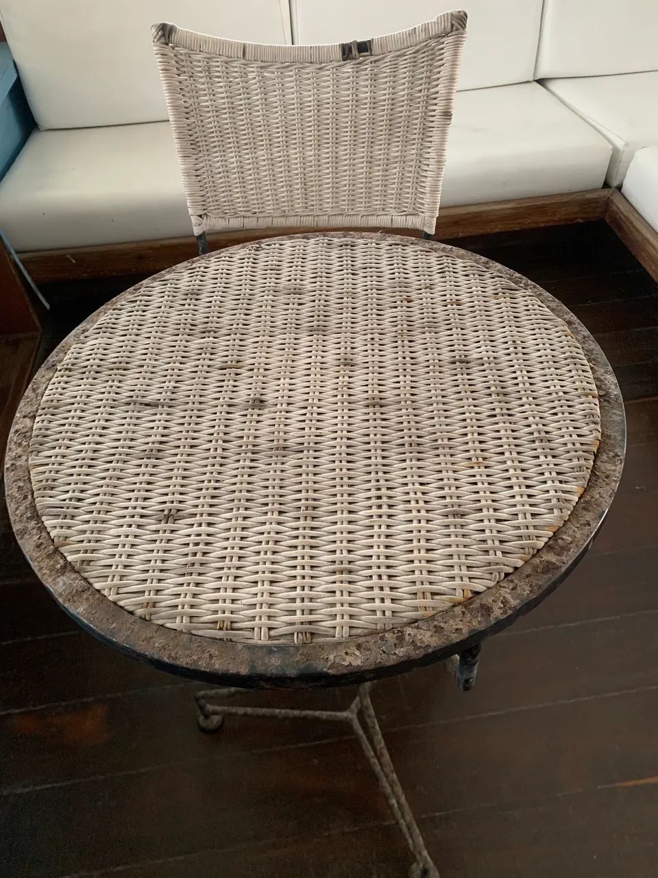Conjunto de mesa e cadeira  - Foto 2