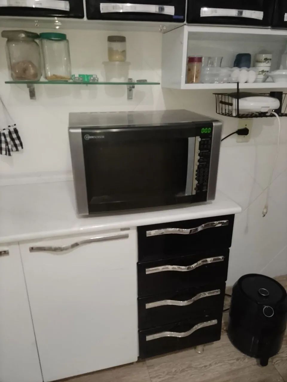 Microondas Eletrolux 28 litros  - Foto 4
