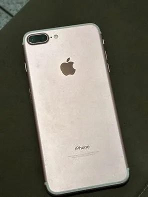 Vendo iPhone 7 Plus 32 GB - Rosé