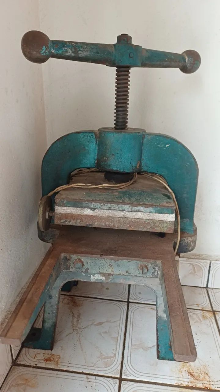 Prensa antiga de carimbos - Foto 2