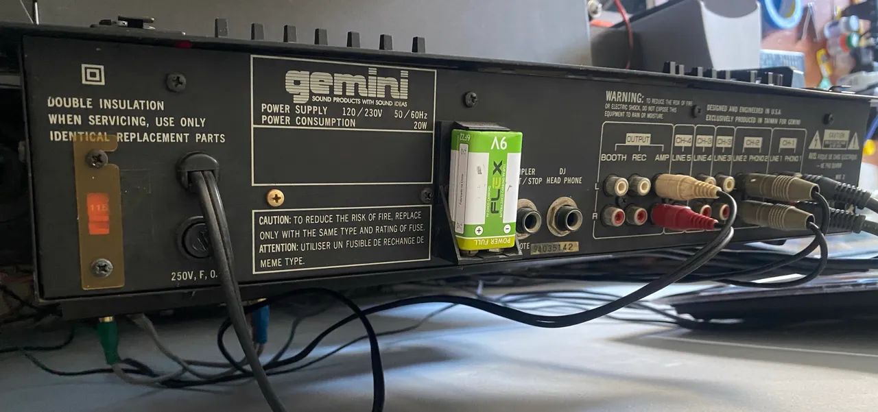 Mixer GEMINI PDM-7008 PREAMP MIXER