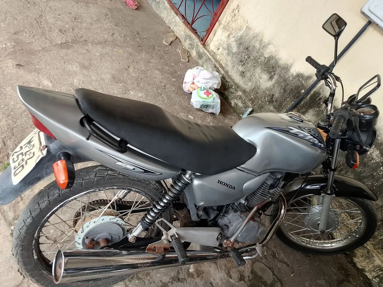 Vendo se essa Titan 125 es - Foto 4
