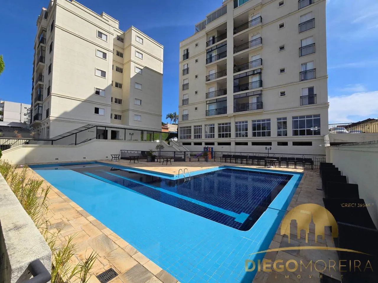 Apartamento à Venda com 3 Dormitórios - Vila Giglio