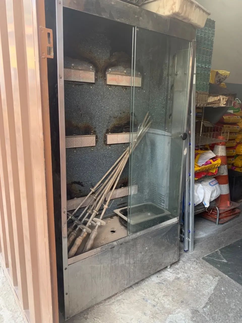 Máquina de assar frangos - Foto 2