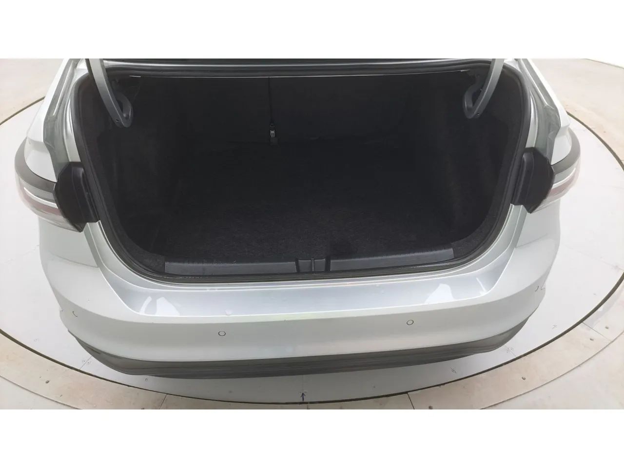 Volkswagen Virtus TSI 1.0 Flex 12V 4p Aut., foto 9 de 18