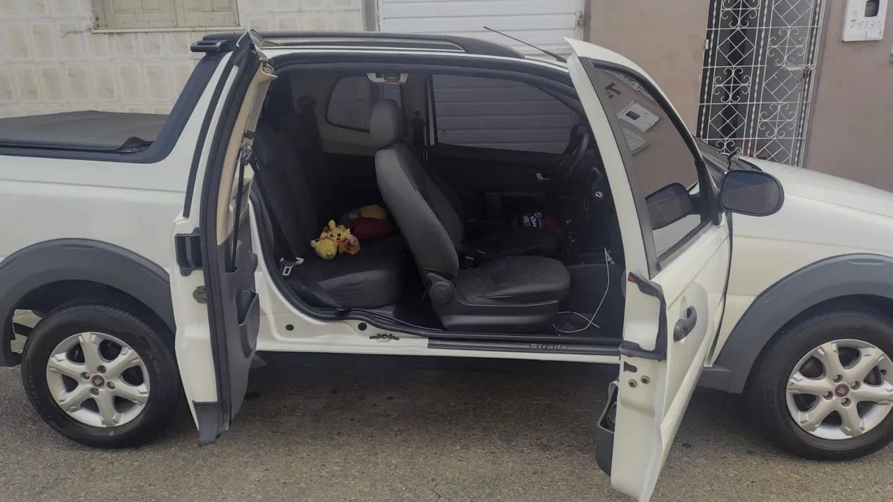 Fiat Strada Working 1.4 MPI Fire Flex 8V CD 2015 - Foto 4