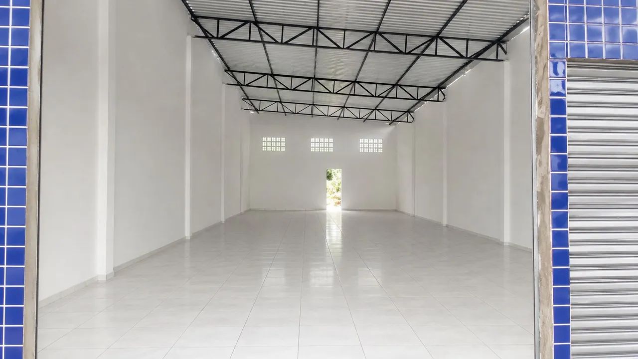 Galpão no Centro de Caucaia 