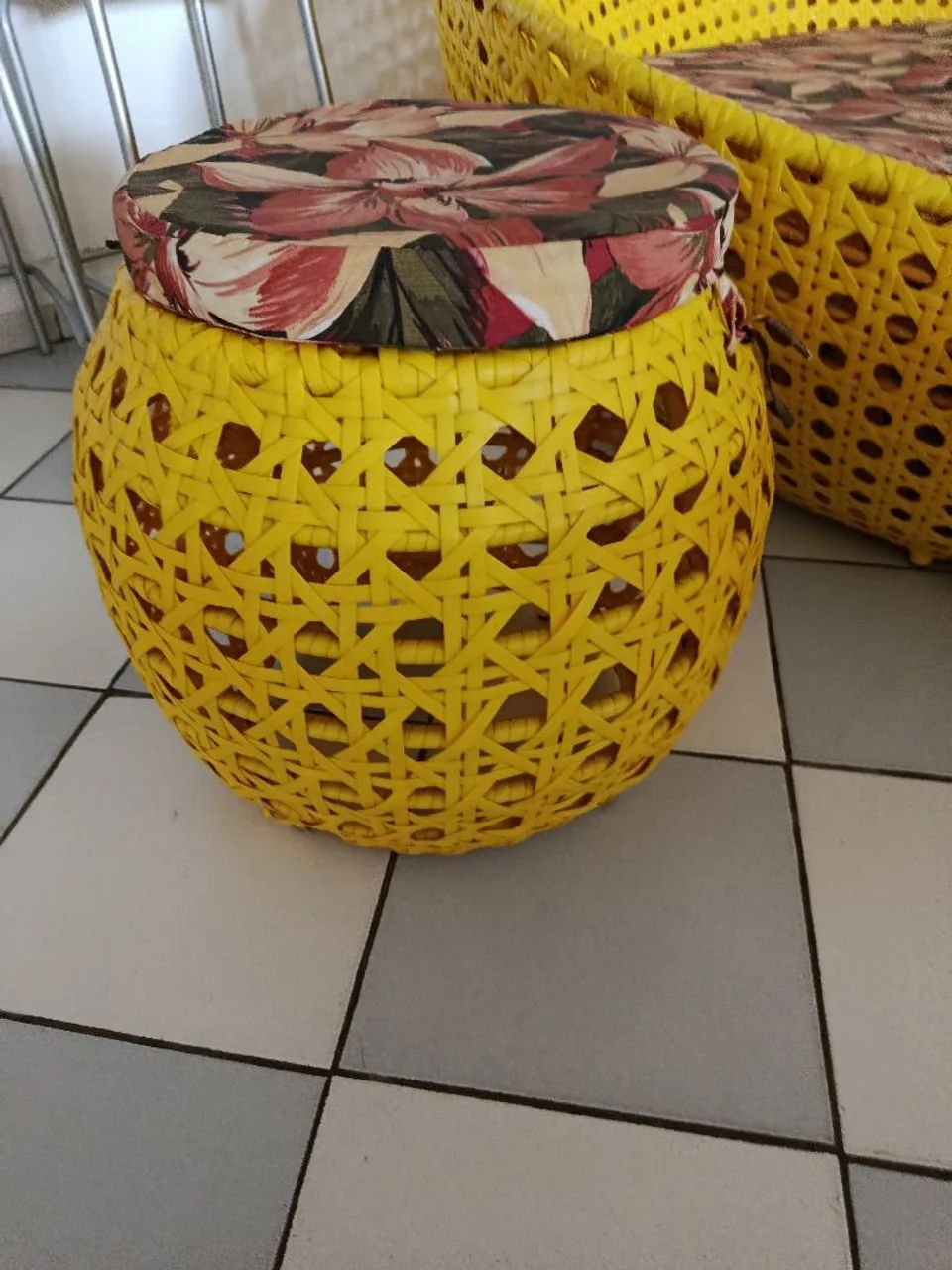 Namoradeira área de estar e lazer - Foto 3