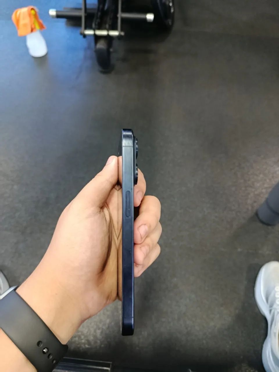 iPhone 15 pro 128g azul  - Foto 4