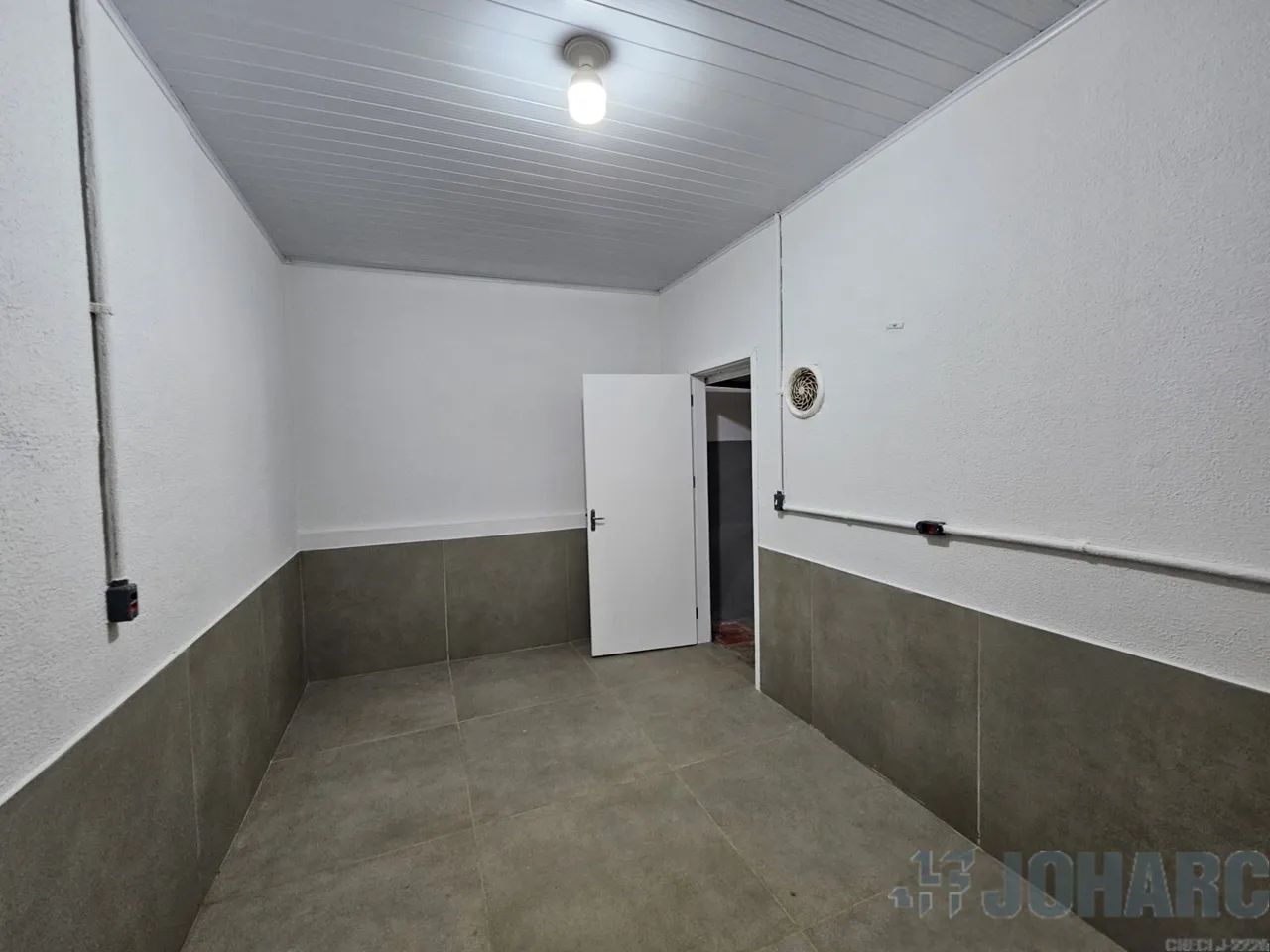 Exelente Barracão Comercial para Locação - Região Central - Foto 5
