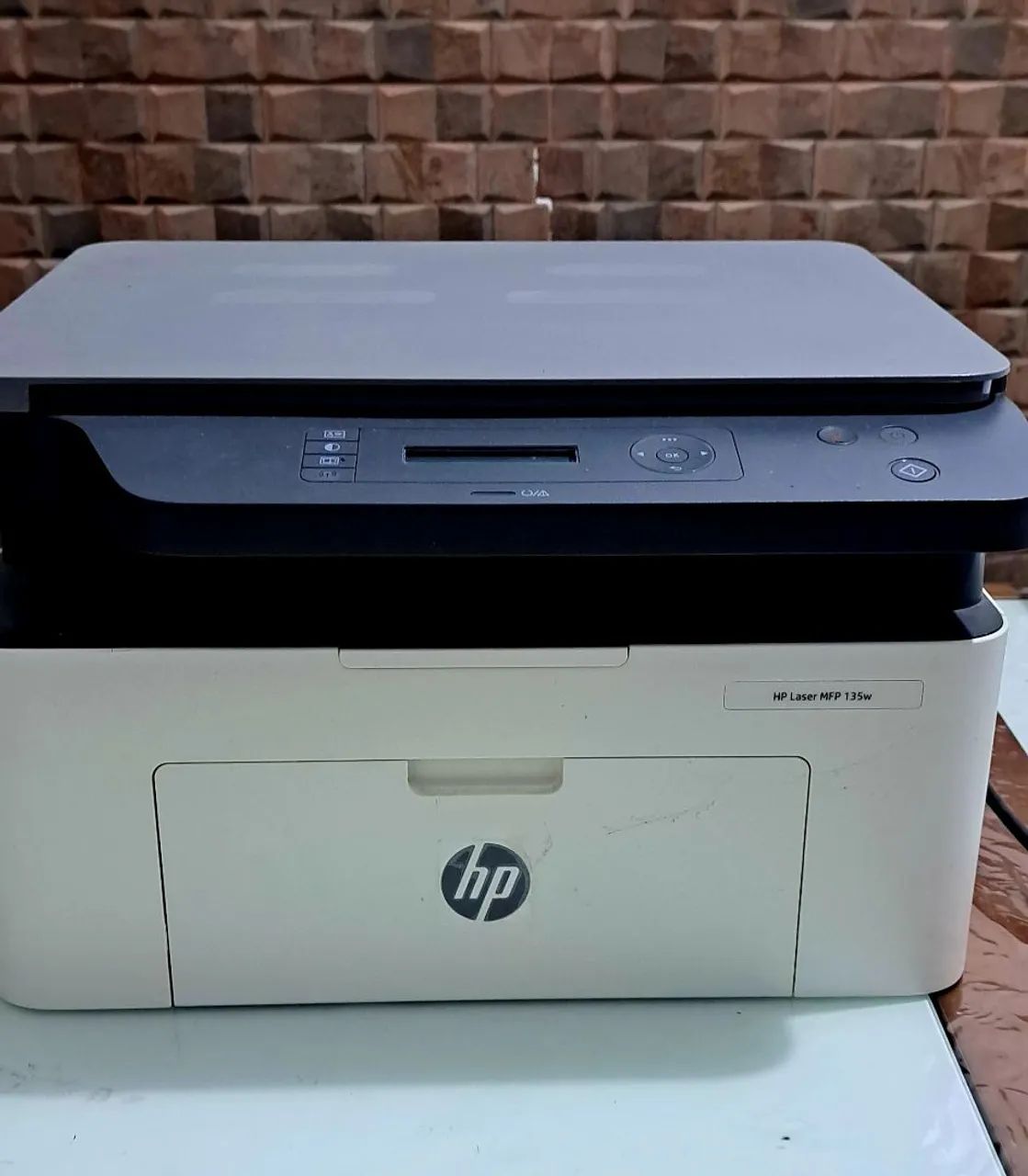 Impressora HP Laser MFP 135w 