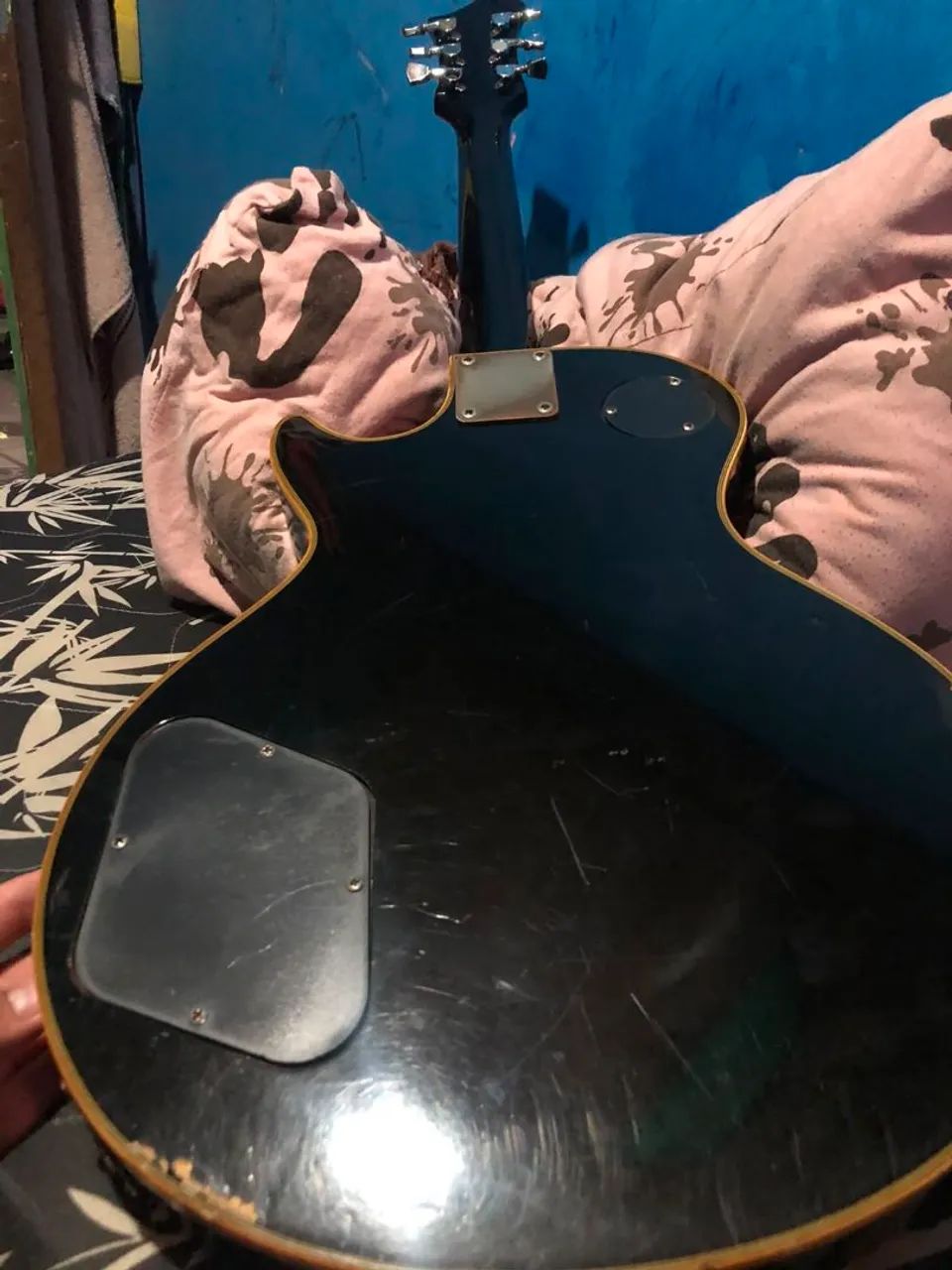 VENDO OU TROCO GUITARRA  - Foto 2