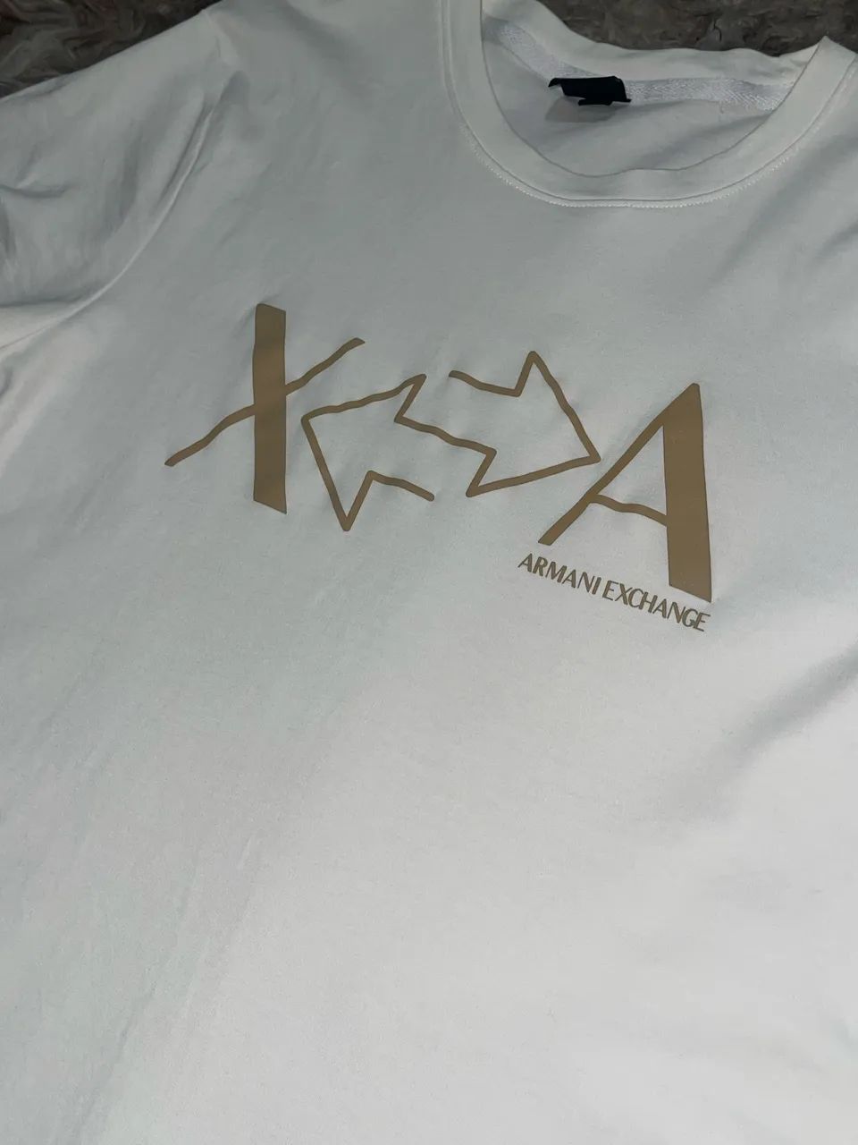 Camiseta Armani - Chama no WhatsApp 