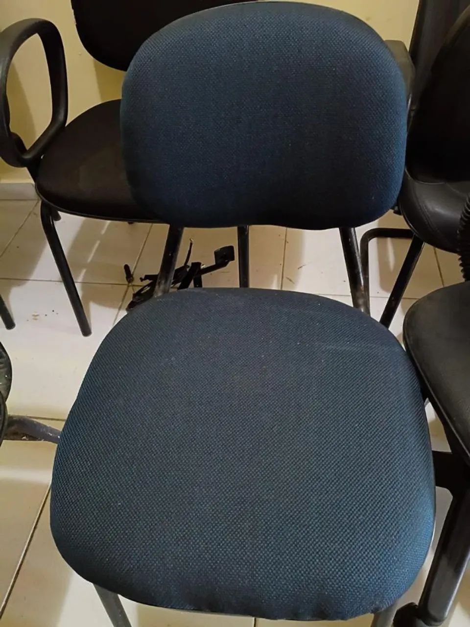 Cadeira acoxoadas  - Foto 4