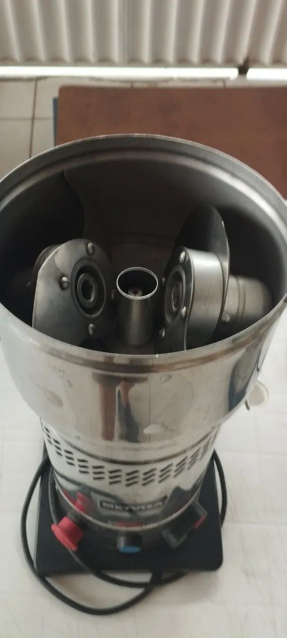 processador/cutter Metvisa 6 lt quase novo