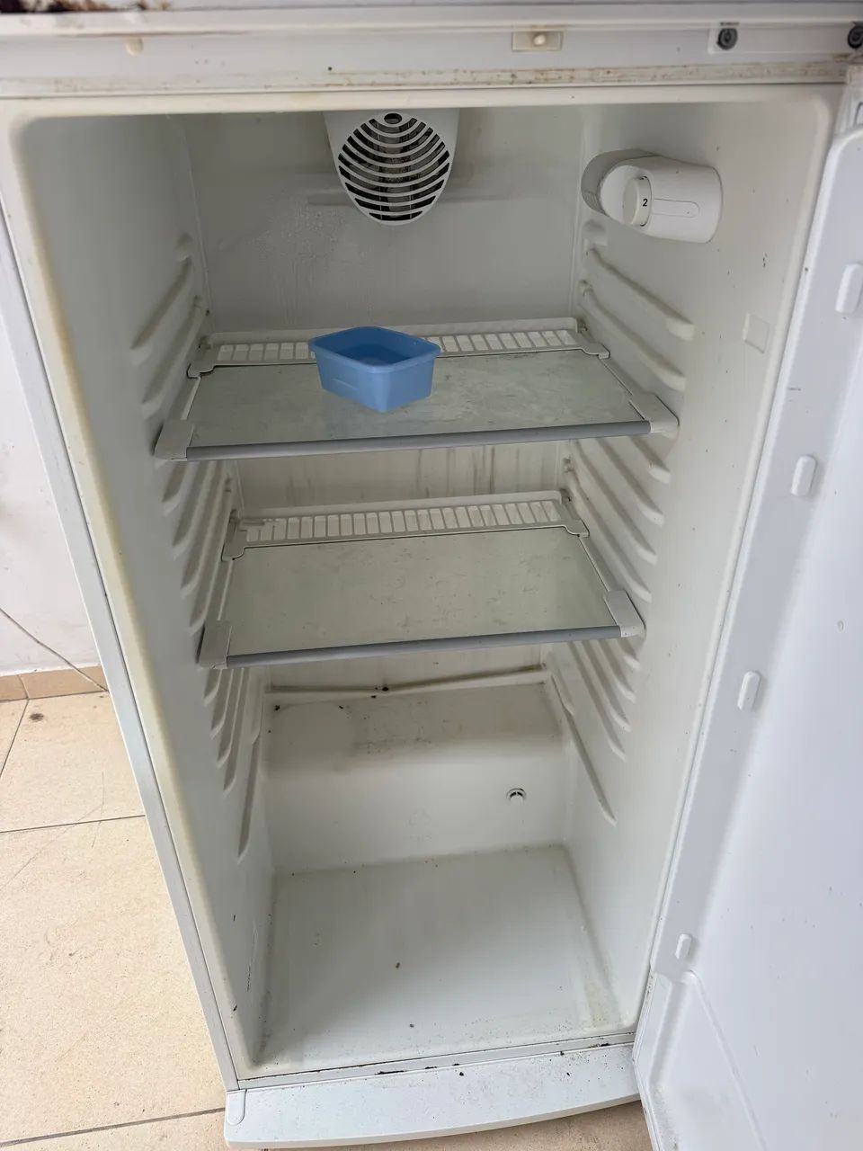 Geladeira funcionando perfeitamente barata  - Foto 3
