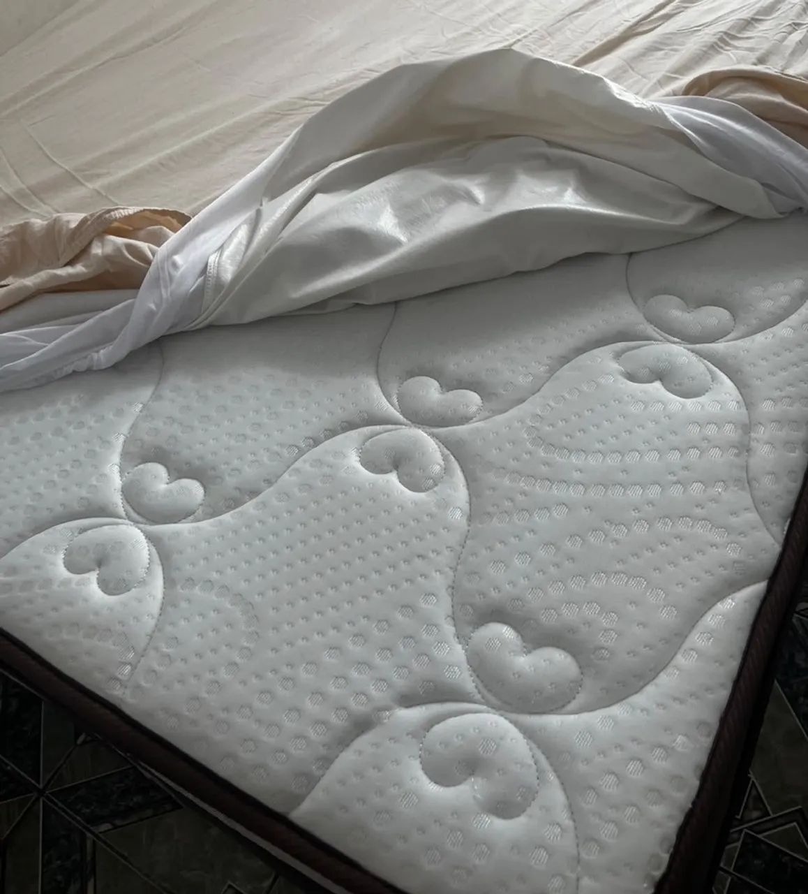 Vendo cama solteirão com base - Foto 4