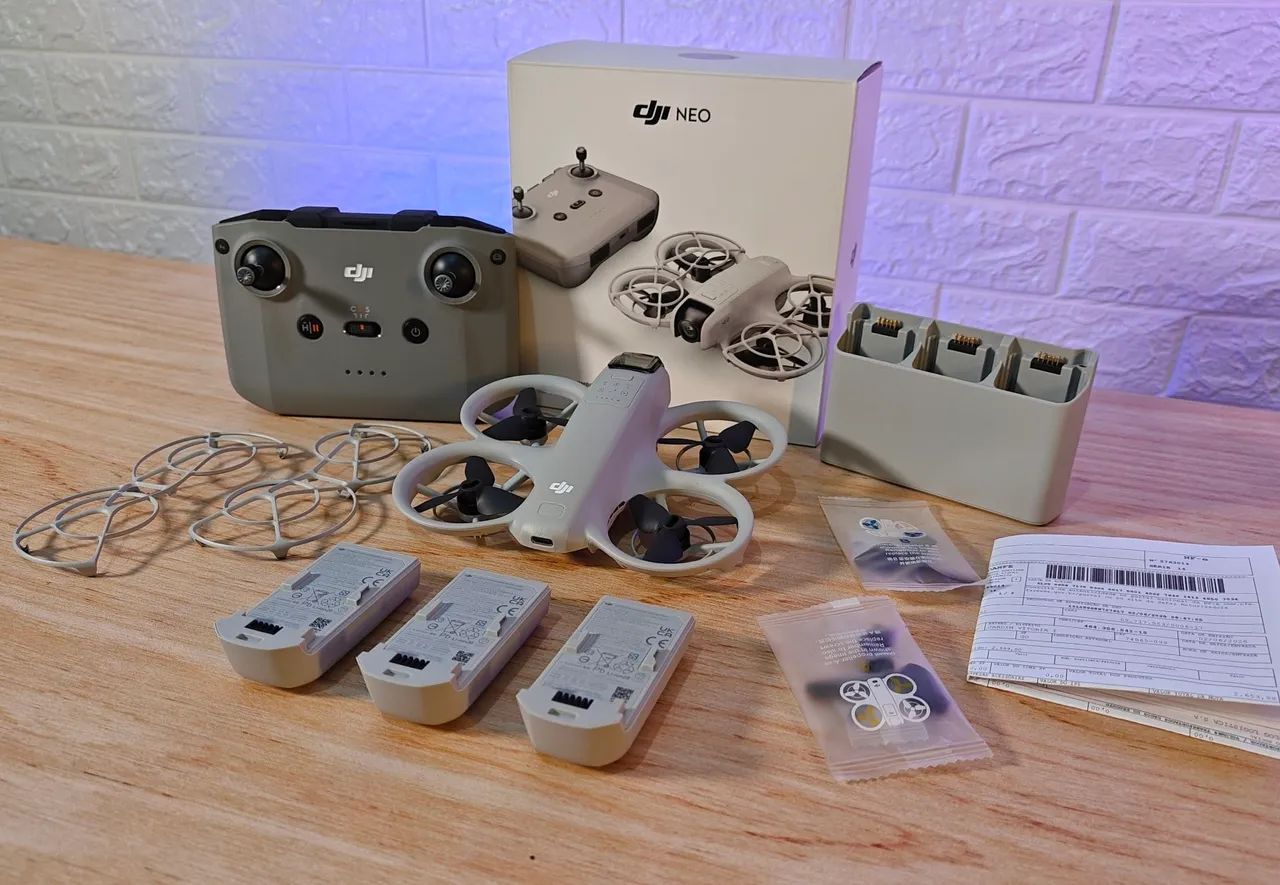 Drone DJI Neo Fly More COMBO - Garantia até 06/2026 - Completo C/ Nota Fiscal - impecável 