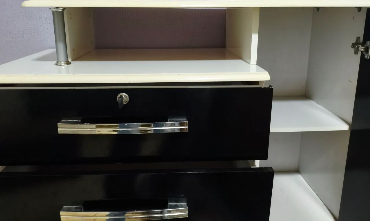 Cômoda com Sapateira 1 Porta e 5 Gaveta Usada - Foto 5