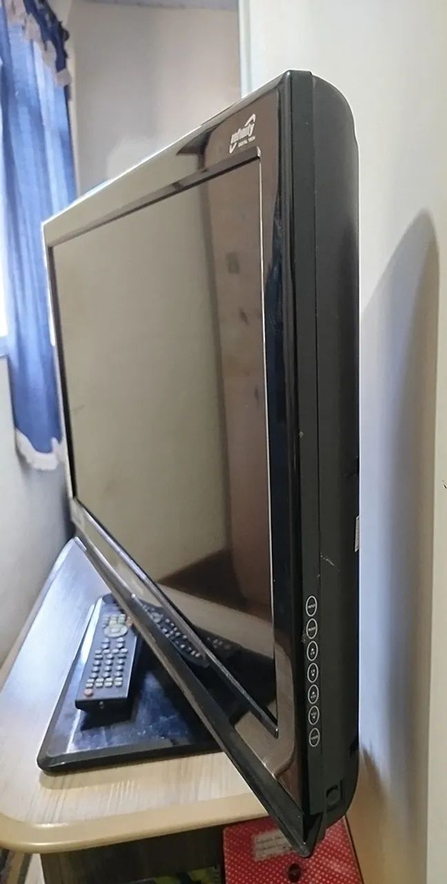 TV Semp 32 Polegadas - Para Conserto ou Retirada de Peças - Foto 3